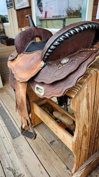 16" J&J Barrel Saddle