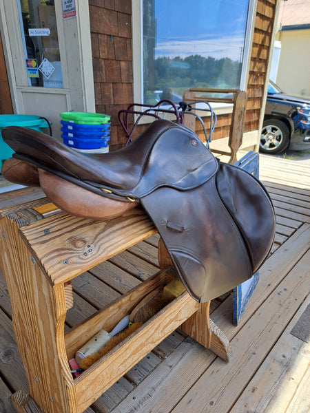 18" Jeffries Falcon Adler VSD Jumping Saddle