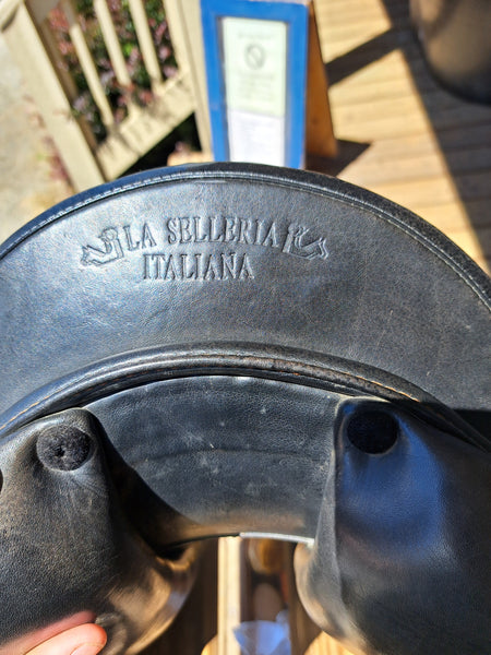 17" Prestige Grand Dressage Saddle
