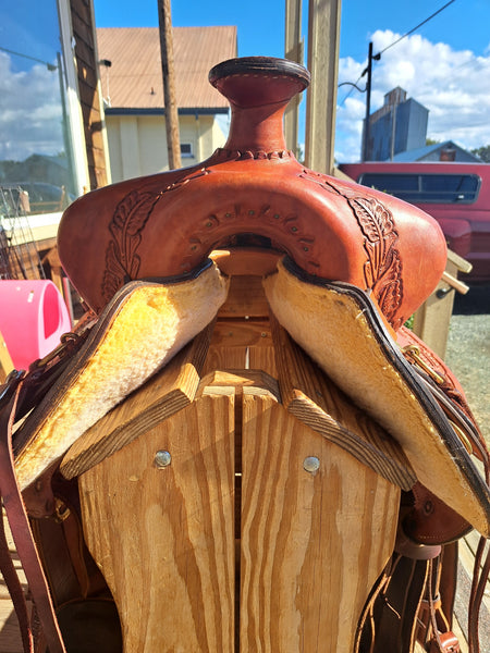 17" Reinsman Trail Saddle