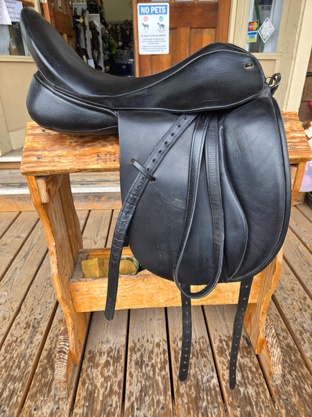 18" JRD Custom Dressage Saddle