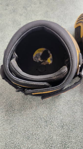 Size 4 Easyboot Trail Hoof Boots