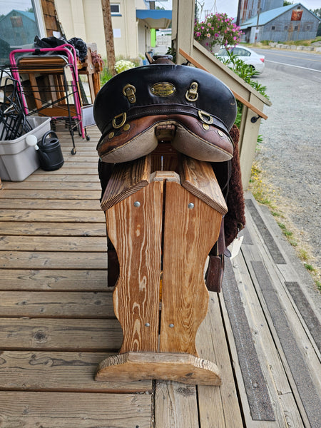 16" Kimberly Poley Australian Stock Saddle Package
