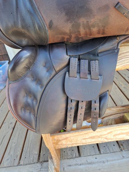 18" County Conquest Jumping Saddle