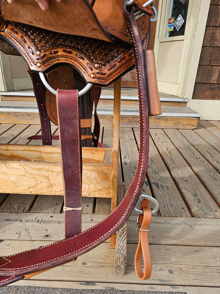 On Trial     15.5" Marlene McRae Special Effx Barrel saddle by Reinsman