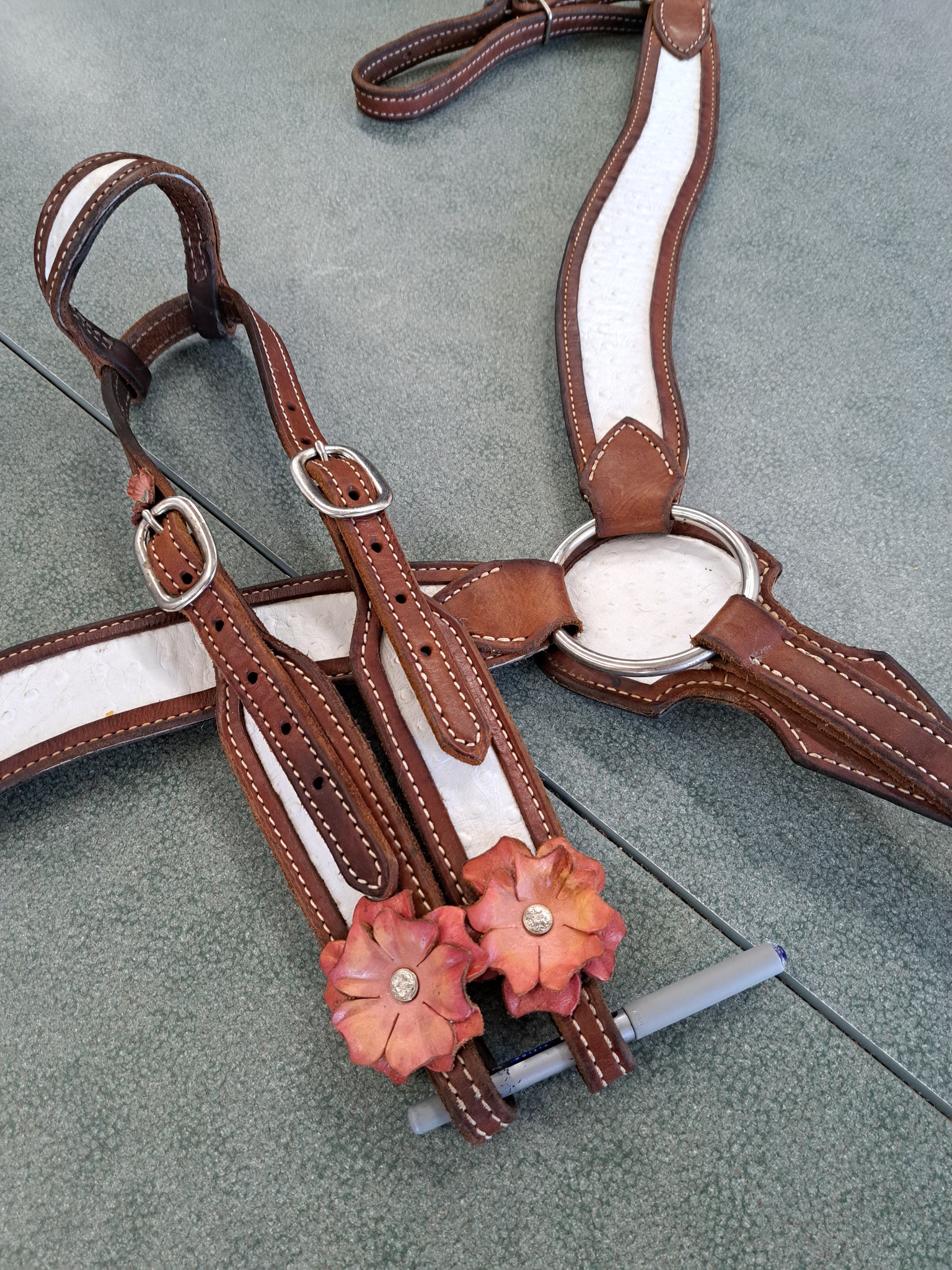 Custom Tack Set