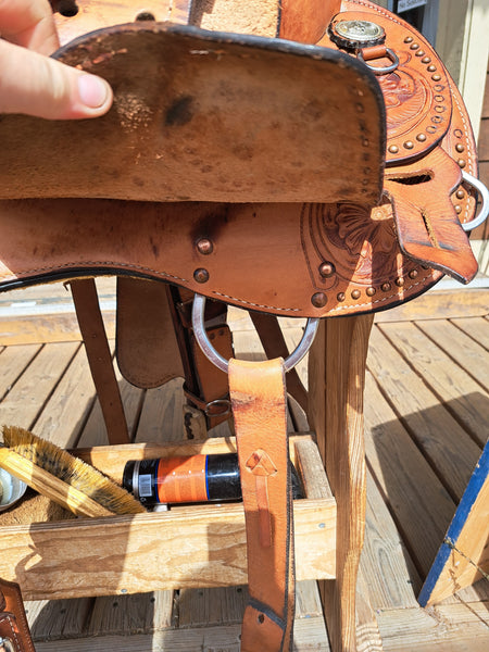 15" Hilason Roping Saddle