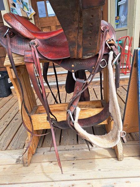 16" Crates Arabian Endurance Saddle
