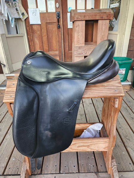 18" Barnsby Special Crown Dressage Saddle