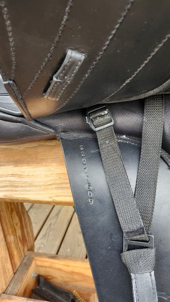 17" Crosby Dressage Saddle