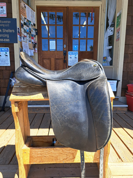 18.5" Borne Dressage Saddle