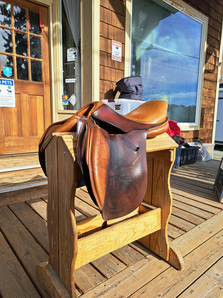 17.5" Cliff Barnsdy Schockemolhe Jump saddle