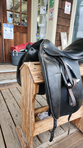 18" Prestige Dressage 2000 Dressage Saddle