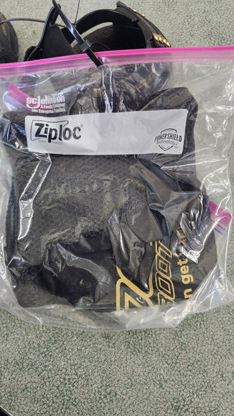 ON TRIAL NEW Size 00 Scoot Boot Pair