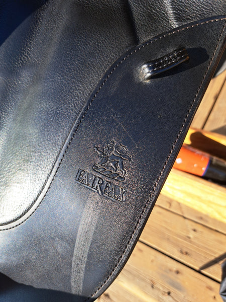 18" Fairfax Gareth Dressage Saddle