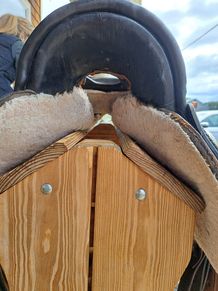 16" Western Specialties Wade Ranch Saddle