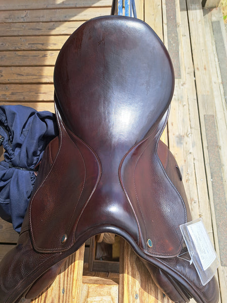 17" Stubben Get-Connected Deluxe Jumping Saddle