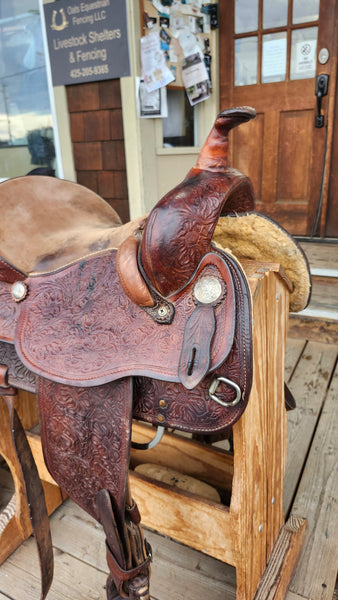 14.5" Crates Mustang Western Equitaiton Show Saddle
