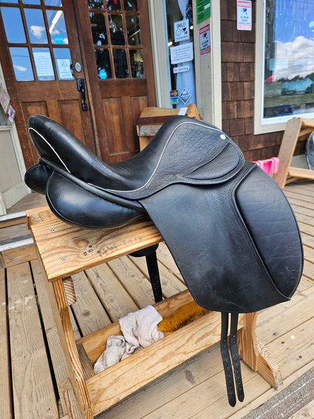 18" Ryder Mirage Dressage Saddle