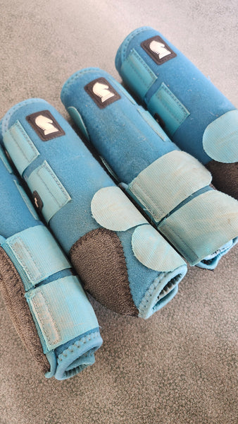 Medium Classic Equine Legacy2 SMB