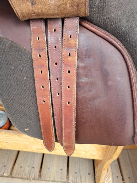 19" Bates Caprilli Close Contact Saddle