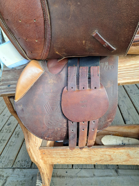 16.5" Collegiate Ruiz Diaz Close Contact Jump Saddle