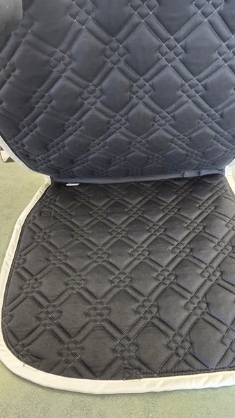 NEW Eskadron Satin Dressage Pad