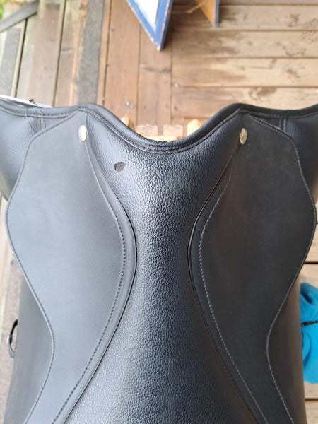 18" Wintec 500 All Purpose Saddle