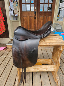 17" County Continental Dressage Saddle