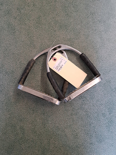 Sprenger Jointed Irons W/ Metal Tread