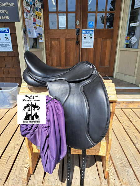 17.5" Cavaletti Dressage Saddle