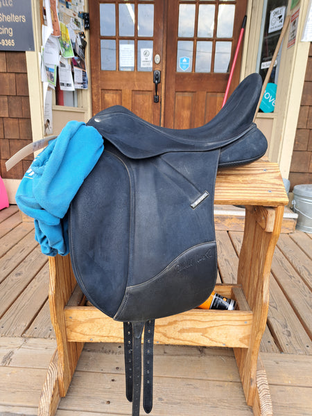 16.5" Wintec Isabell Werth Dressage Saddle