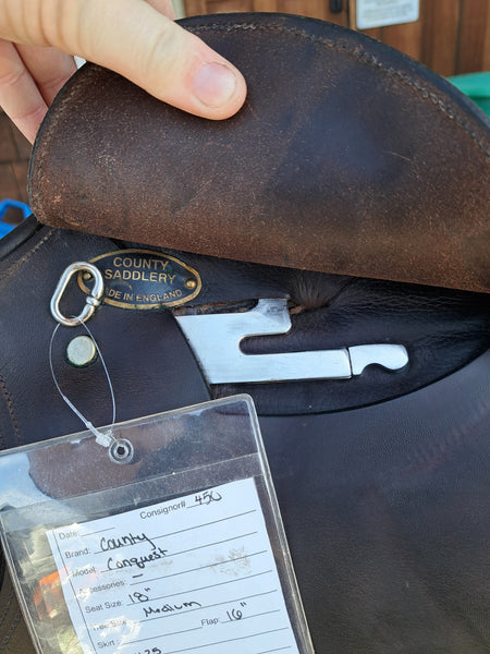 18" County Conquest Jumping Saddle