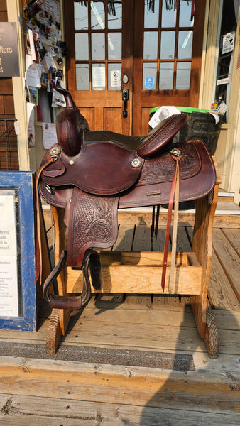 13.5" Royal King Youth western saddle
