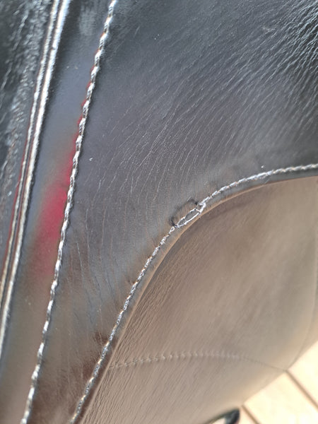 18" Borne Journey Dressage Saddle