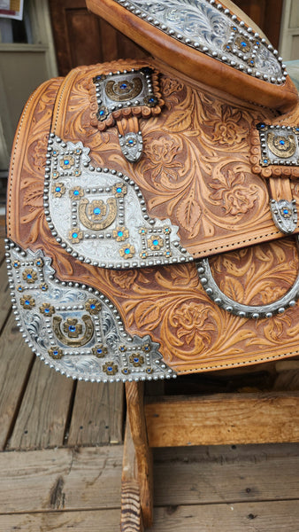 17" Silver Mesa Equitation Saddle