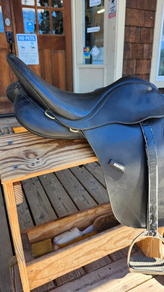 17" Wintec All Purpose English Saddle