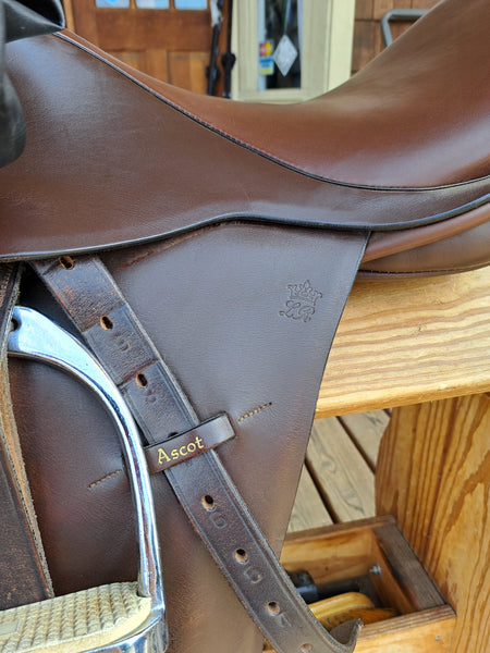 16" Lovatt & Ricketts All Purpose Saddle