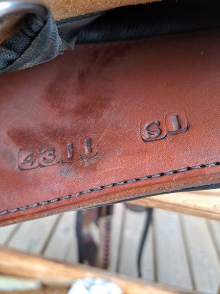 DP Saddlery Quantum Short & Light Western Saddle - S1