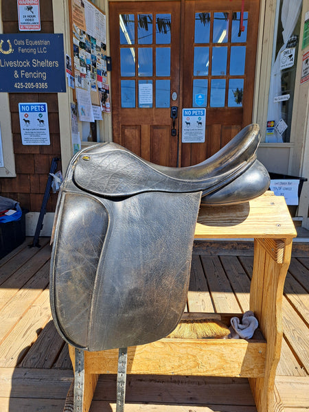 18.5" Borne Dressage Saddle
