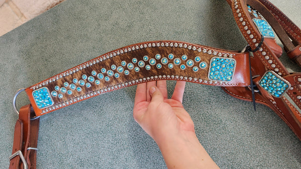 Luans Hide On Western Tack Set