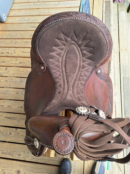 16" King Series Synthetic Western Saddle