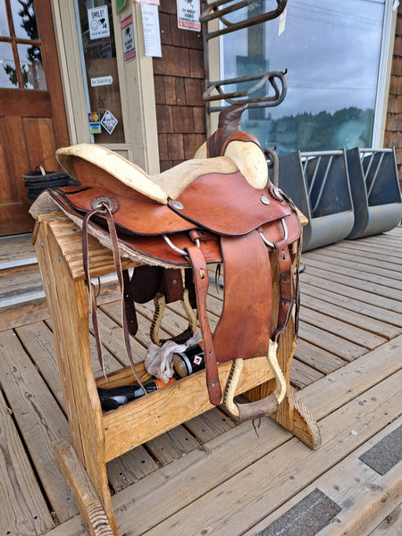 13" Three Bars Saddlery Roping Saddle