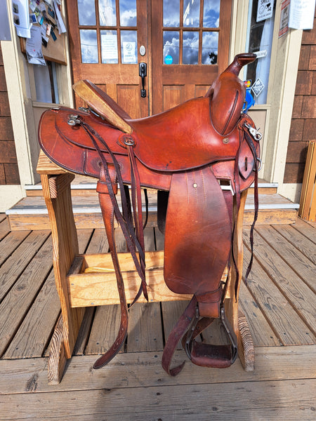 15" Sharon Saare western endurance saddle