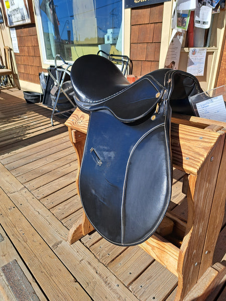 17" Equibette Dressage Saddle