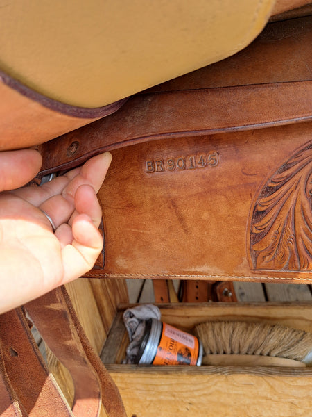 17.5" Blue Ribbon Western Show Saddle