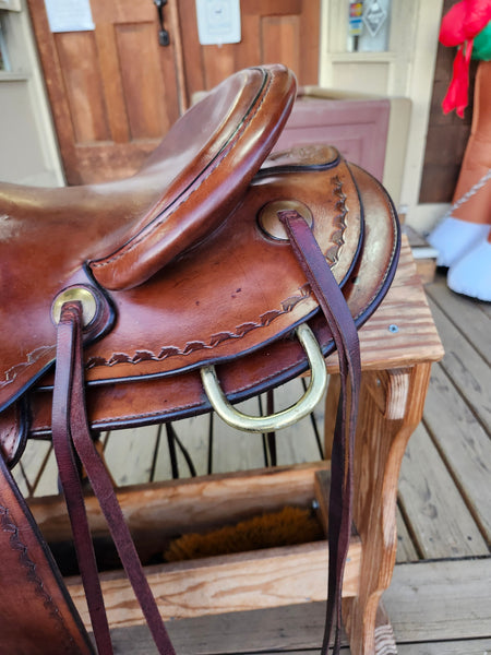 16" Parelli Natural Performer Saddle