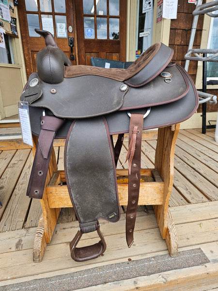 ON TRIAL 15" Wintec Synthetic Western Saddle