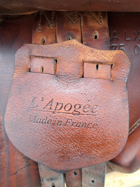 16" L'Apogee LX1 Jumping Saddle