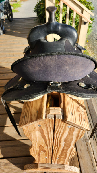 17" Abetta Stealth Flex Cordura Western Saddle